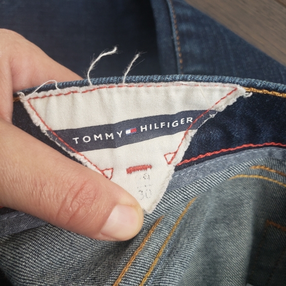 Tommy Hilfiger slim straight jeans👖 - Picture 6 of 7
